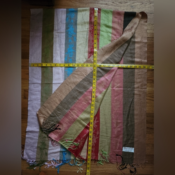 Pashmina Silk Scarf Reversible - Picture 7 of 7